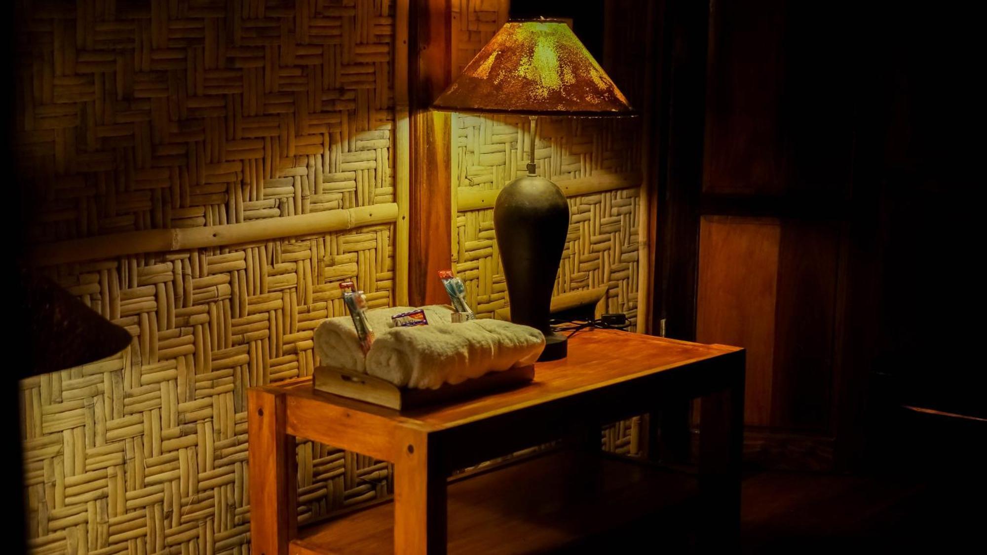 Costa Beach Resort & Club Waingapu Room photo